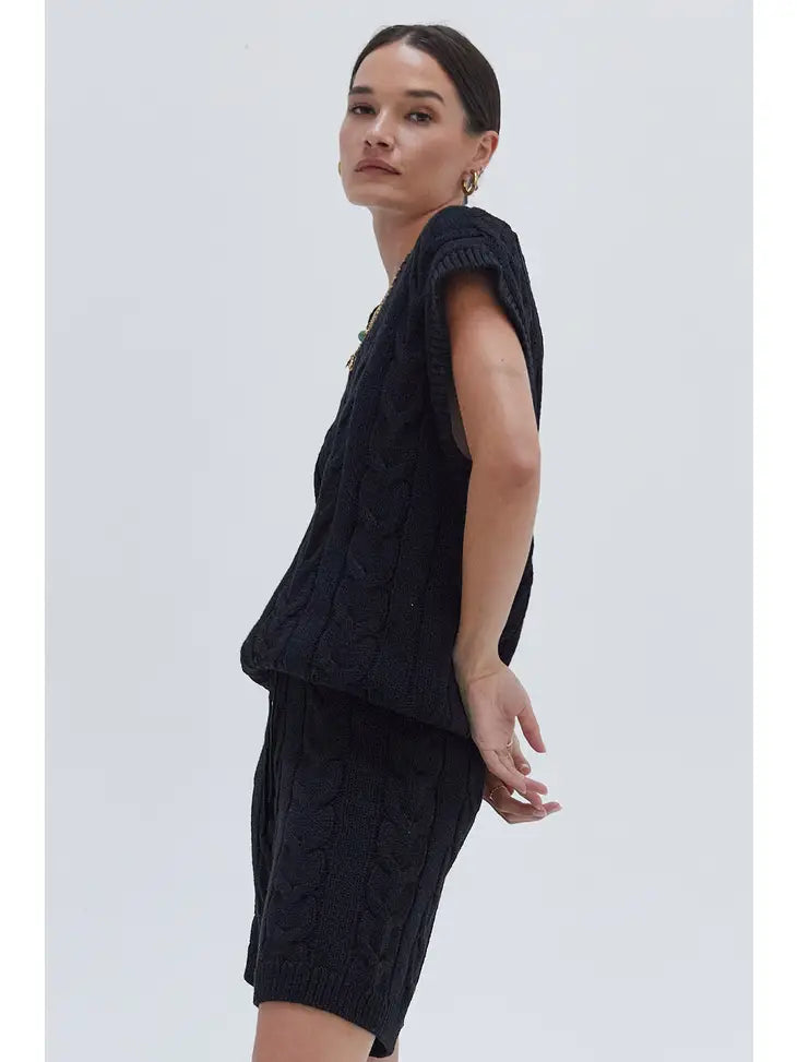 LOUIS CABLE KNITTED OVERSIZED VEST SET - Next Pick Collection