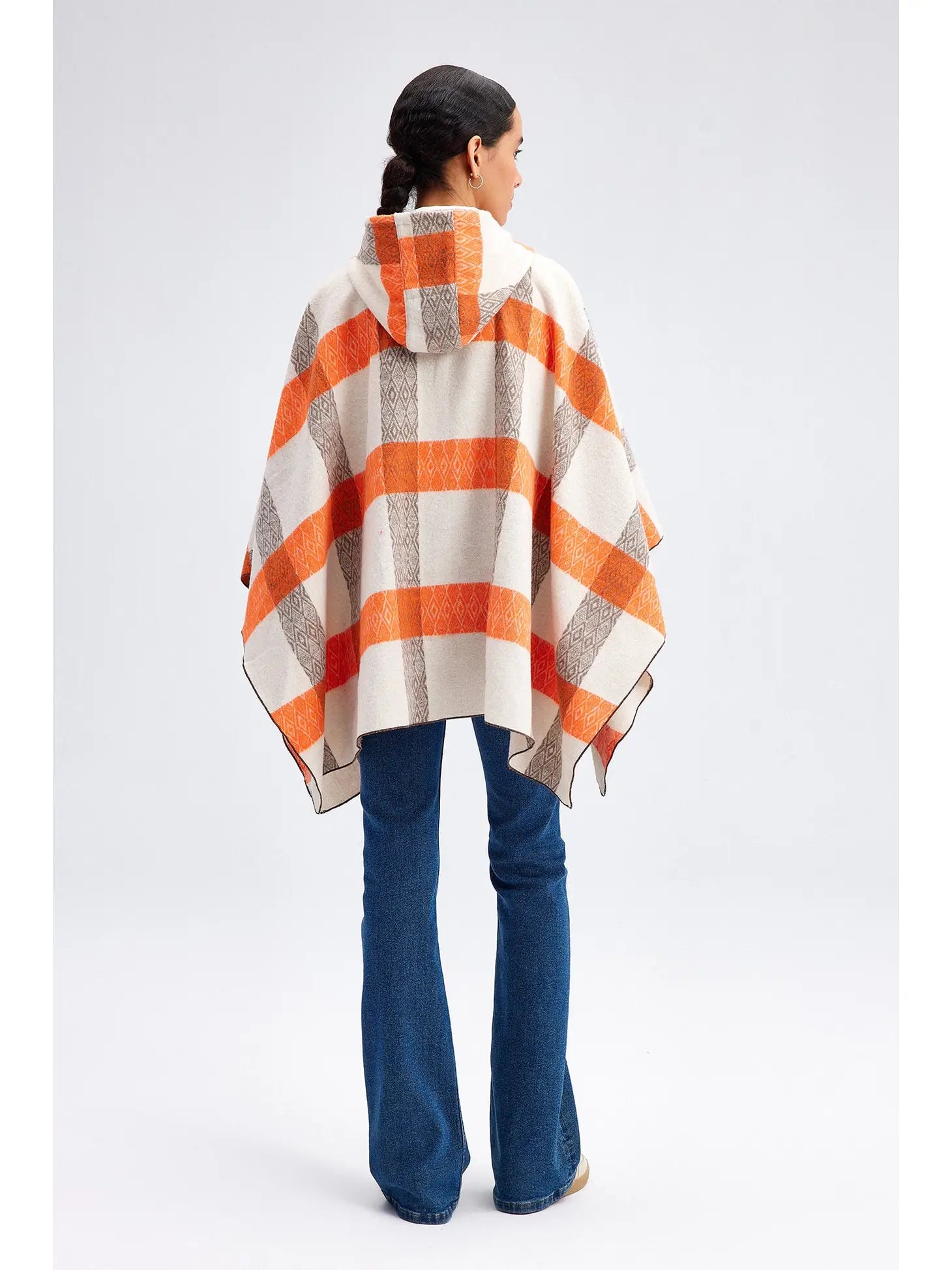 PLAID PONCHO - Next Pick Collection