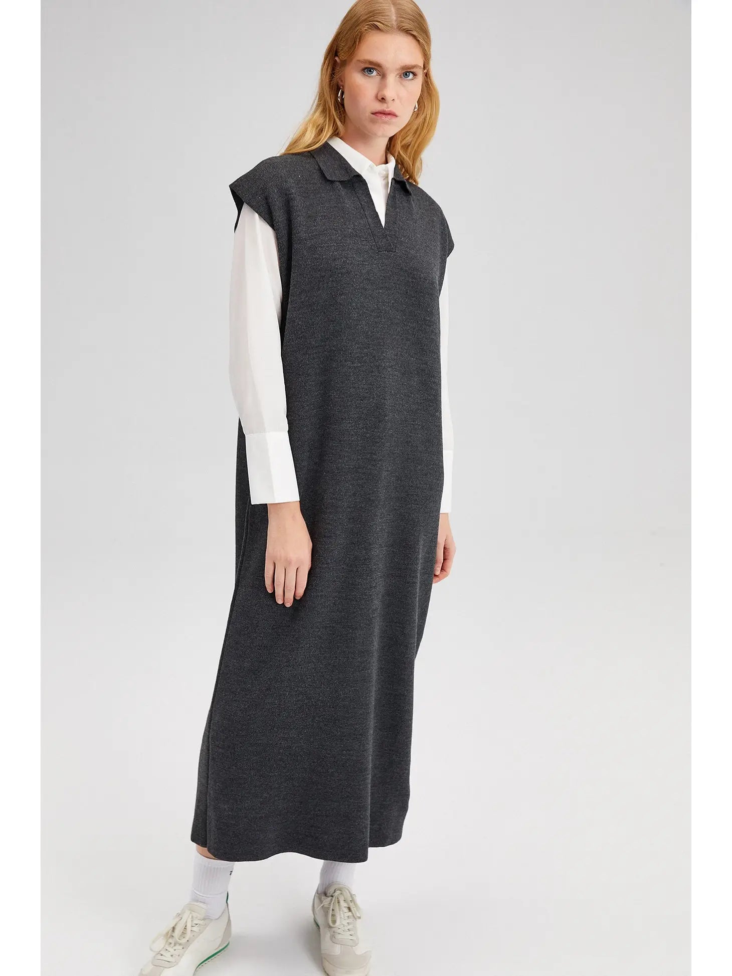 POLO NECK SLEEVELESS KNIT DRESS - Next Pick Collection