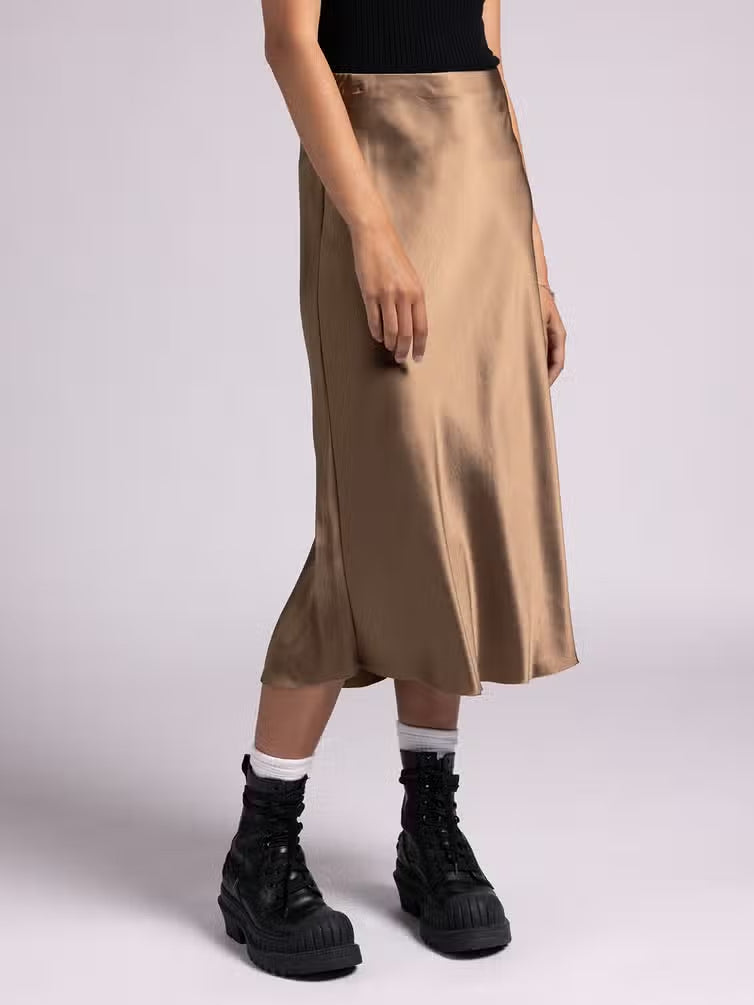 EMORY MIDI SKIRT - Next Pick Collection