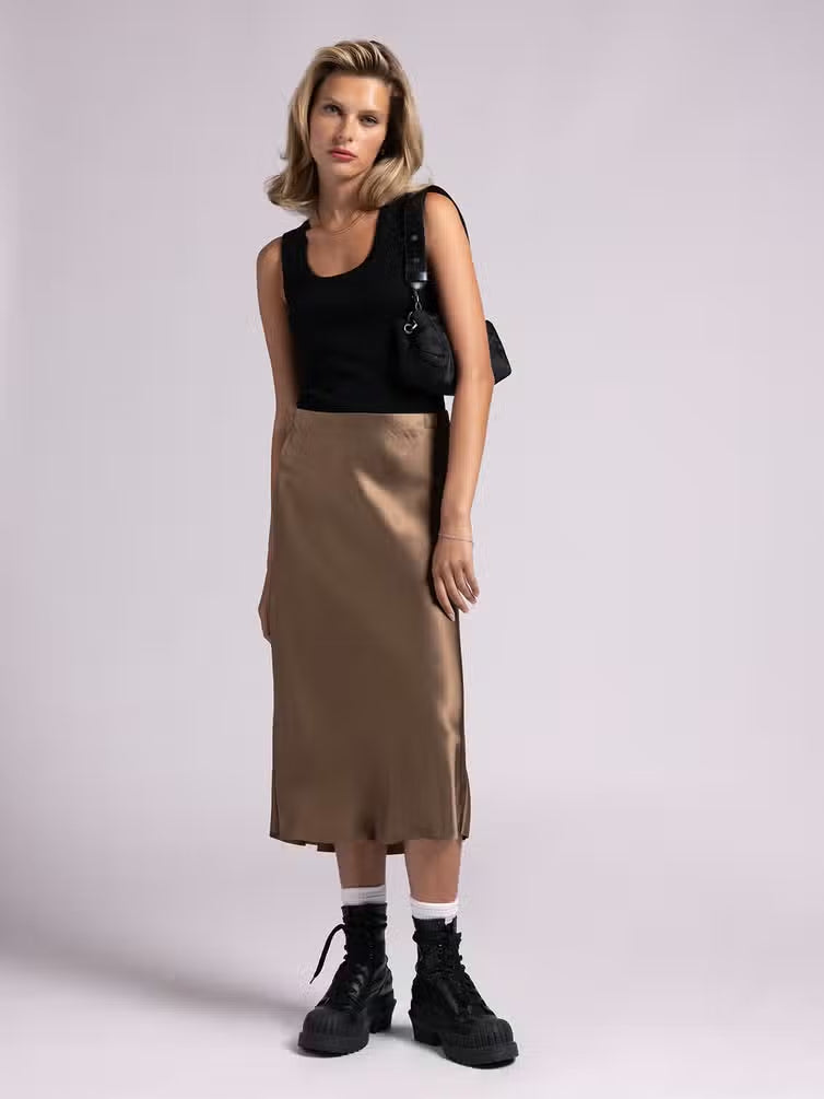 EMORY MIDI SKIRT - Next Pick Collection